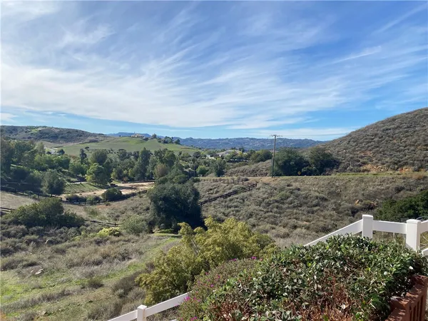 $1,198,000 | 20759 Gabriella Lane, Murrieta, CA 92562