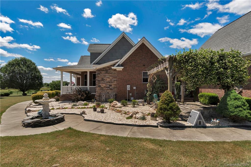 981 State Rd S-46-181 York, SC 29745 - Photo 5 of 43 Gallery Image 5
