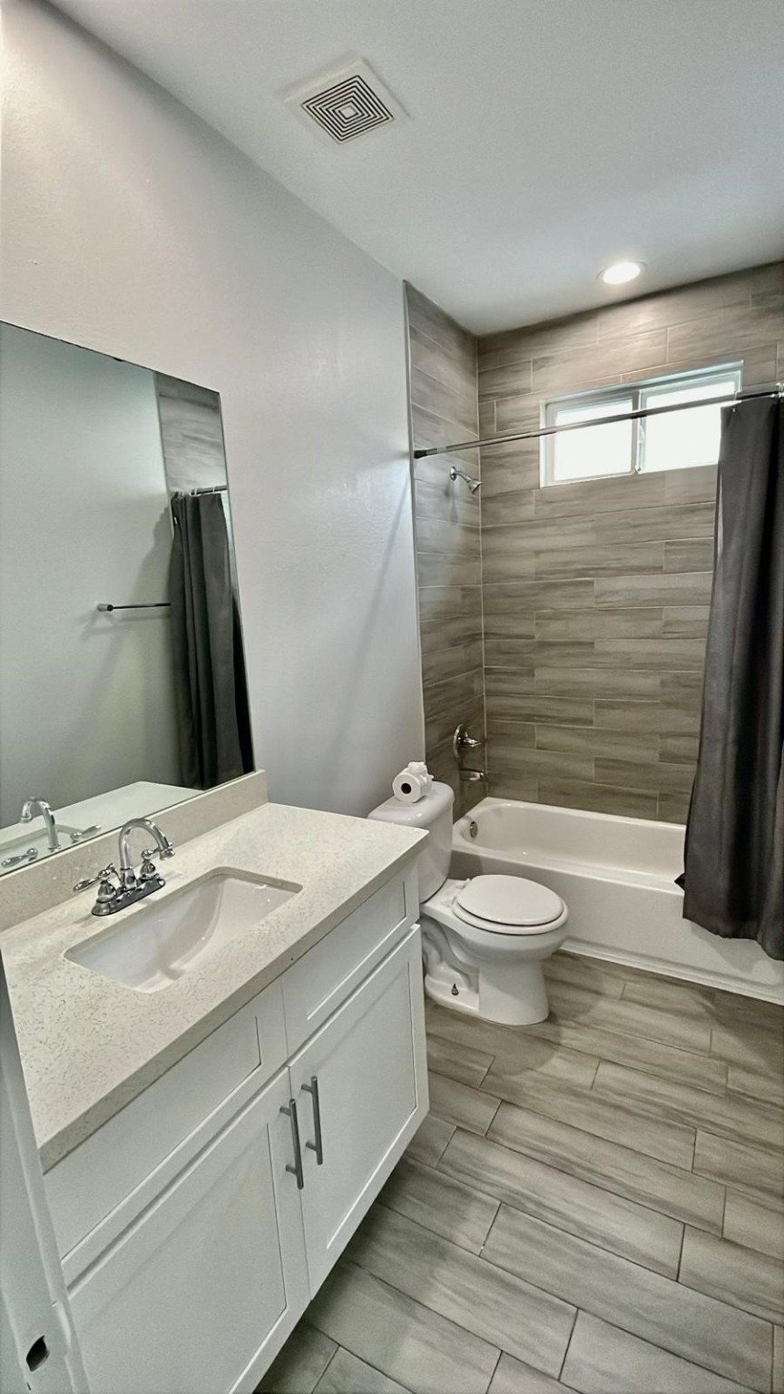 4923 Higgins Street Houston, TX 77033 - Photo 14 of 32