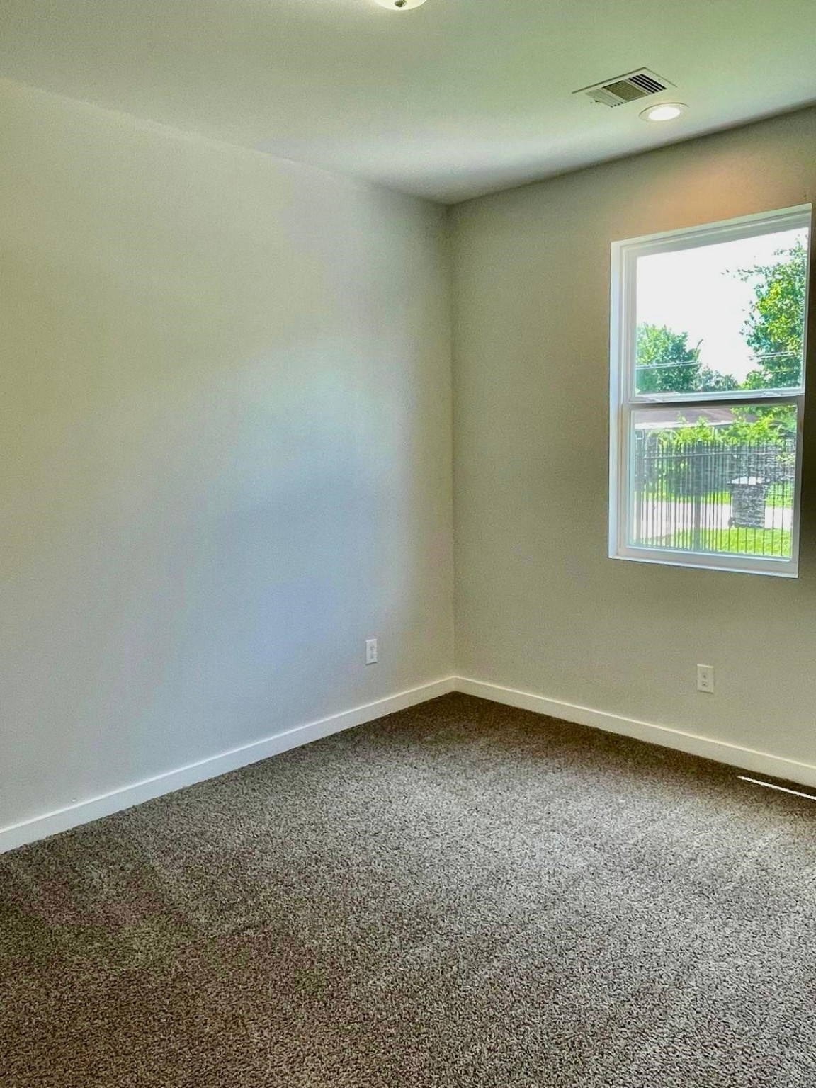 4923 Higgins Street Houston, TX 77033 - Photo 24 of 32