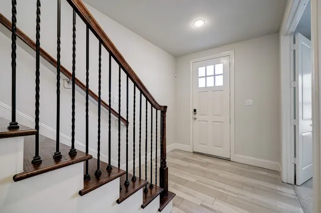 $4,500 | 1110 Thompson Street, Houston, TX 77007