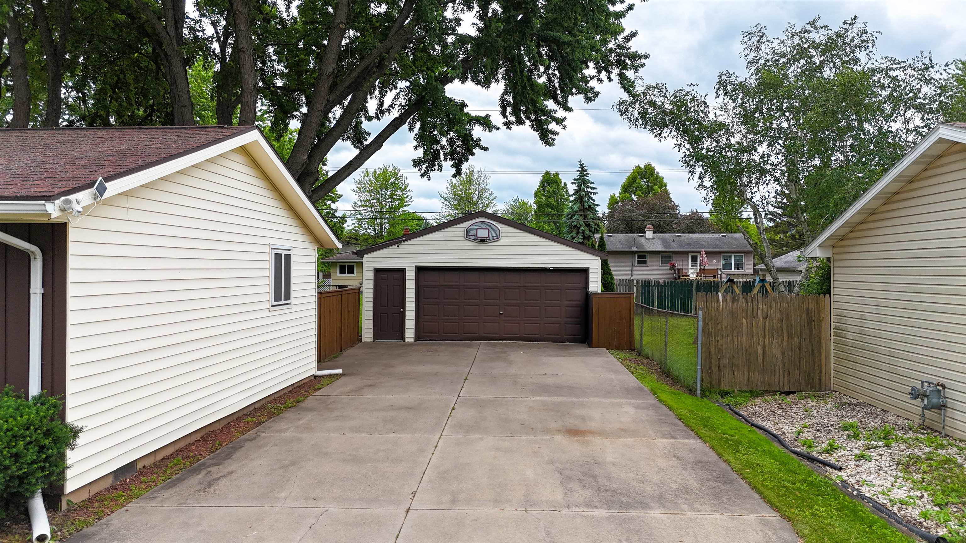1217 East Mitchell Avenue Appleton, WI 54915 - Photo 24 of 31