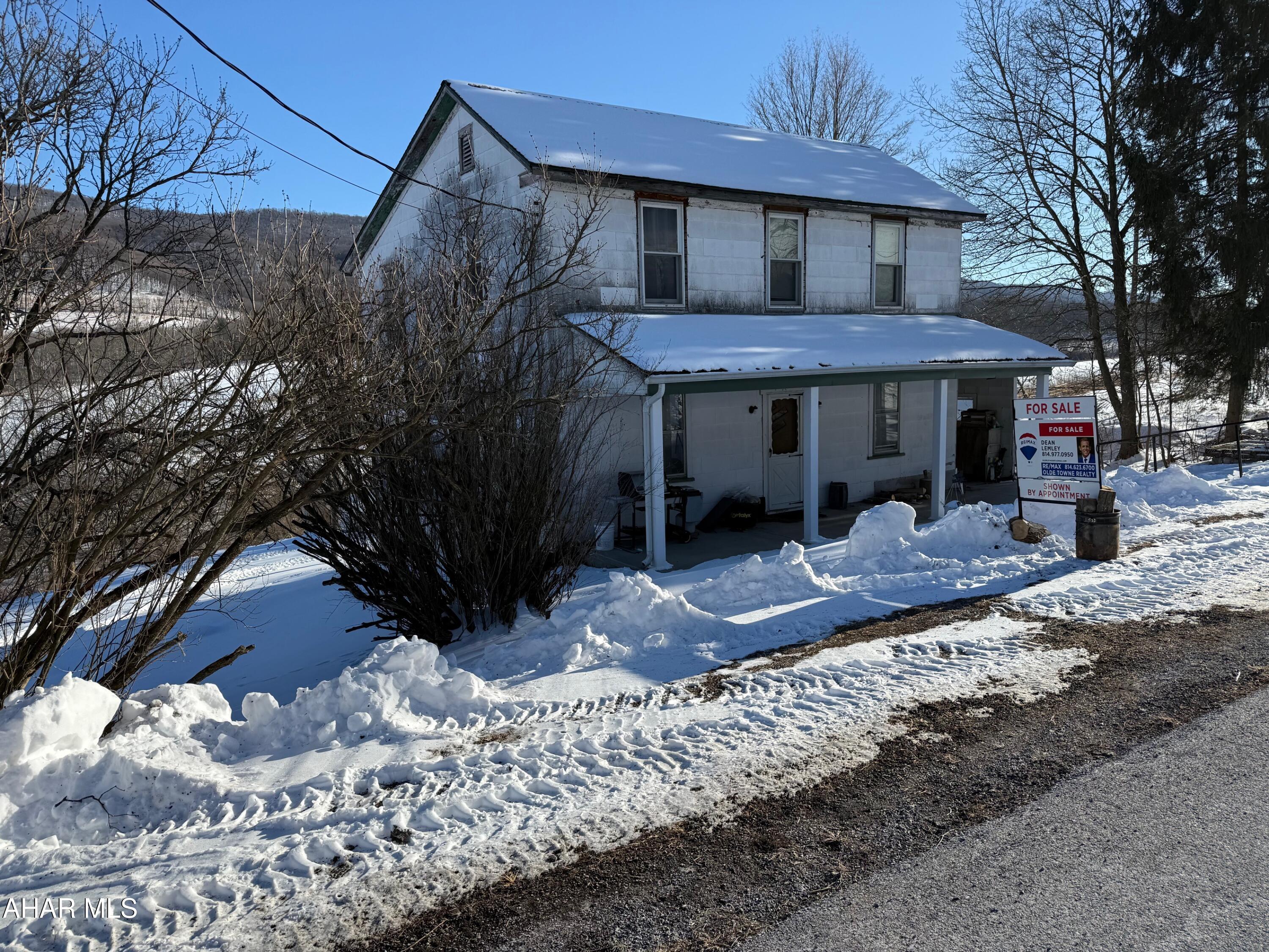 5620 Milligans Cove Road Manns Choice, PA 15550 - Photo 16 of 30