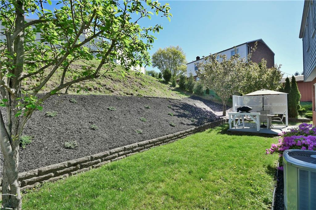 1155 Peachtree Road Carnegie, PA 15106 - Photo 25 of 25 Gallery Image 25