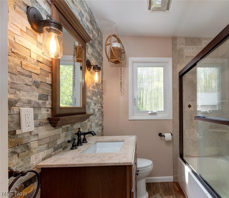14067 Radcliffe Road Chardon, OH 44024 - Photo 8 of 20