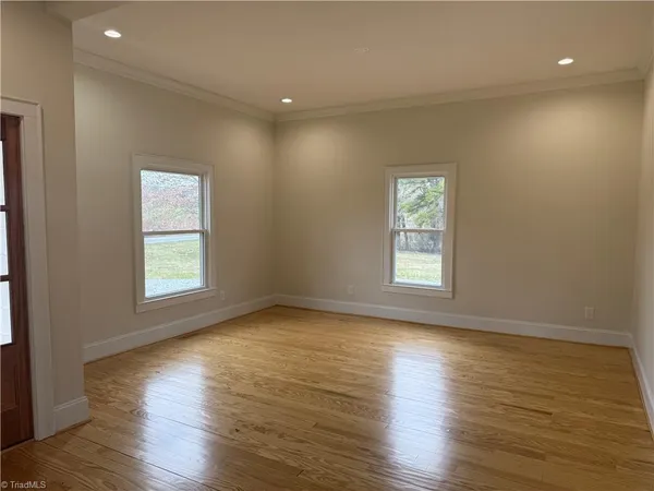 $2,000 | 4421 North Carolina Highway 150, Browns Summit, NC 27214