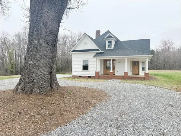 $2,000 | 4421 North Carolina Highway 150, Browns Summit, NC 27214