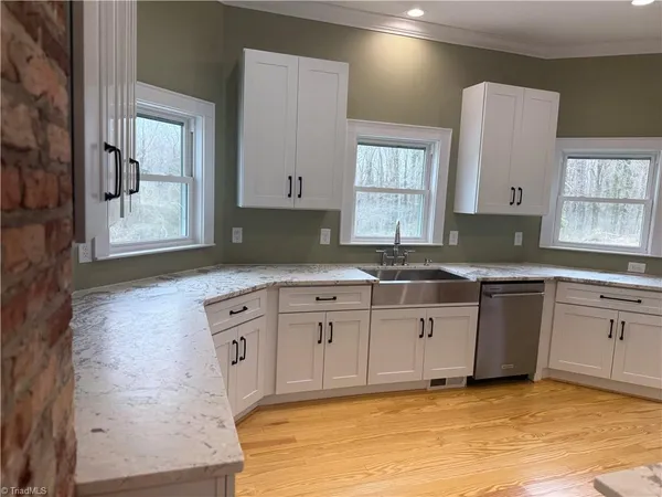 $2,000 | 4421 North Carolina Highway 150, Browns Summit, NC 27214