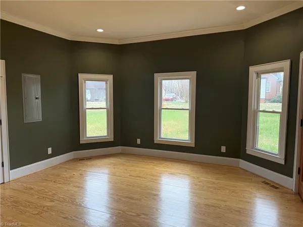 $2,000 | 4421 North Carolina Highway 150, Browns Summit, NC 27214
