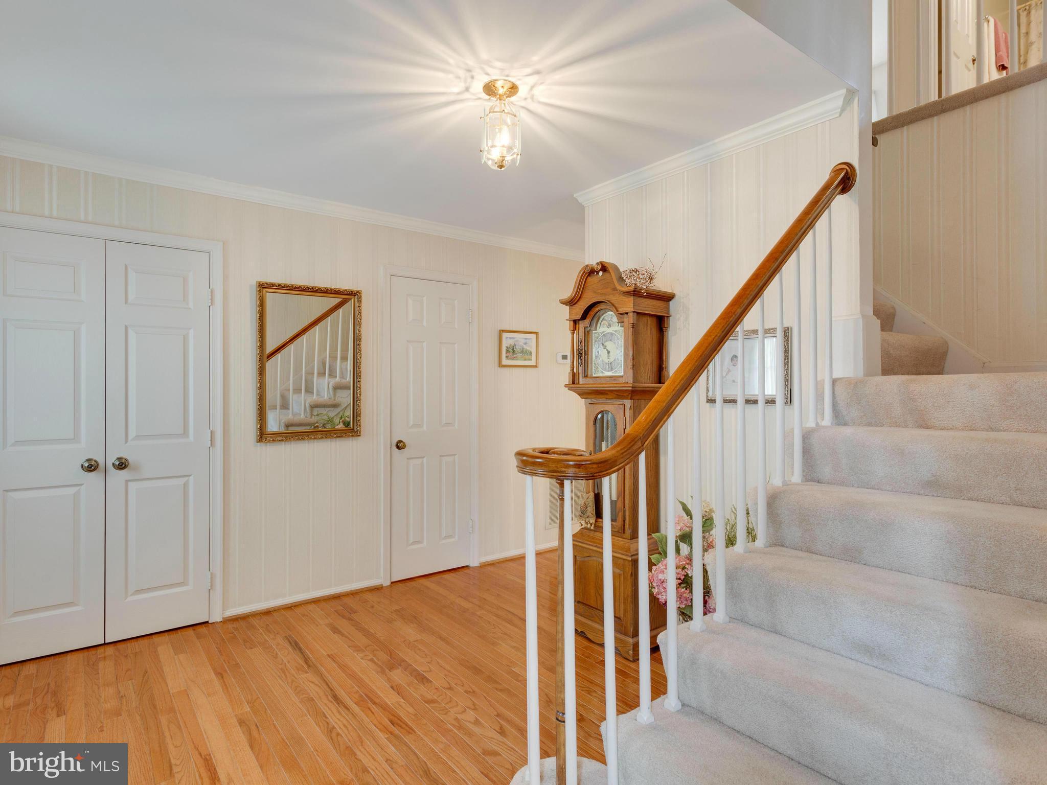 9915 Natick Road Burke, VA 22015 - Photo 8 of 30 Interior (General)
