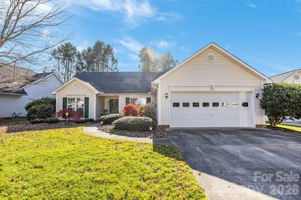 $498,000 | 255 Stonehollow Road, Fletcher, NC 28732