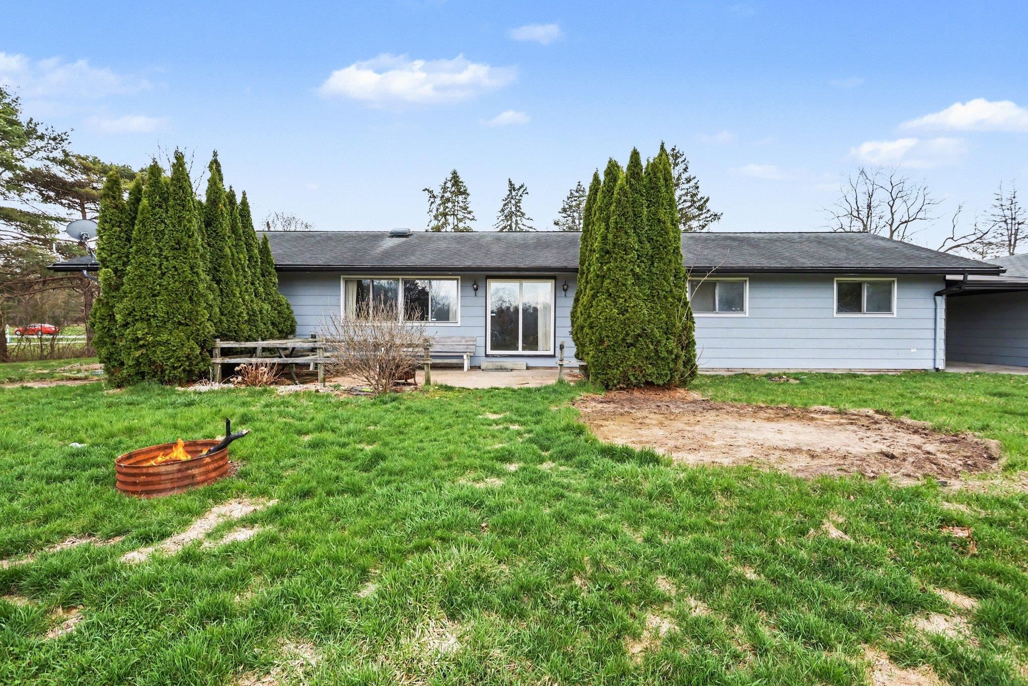 5454 North River Road Freeland, MI 48623 - Photo 27 of 33