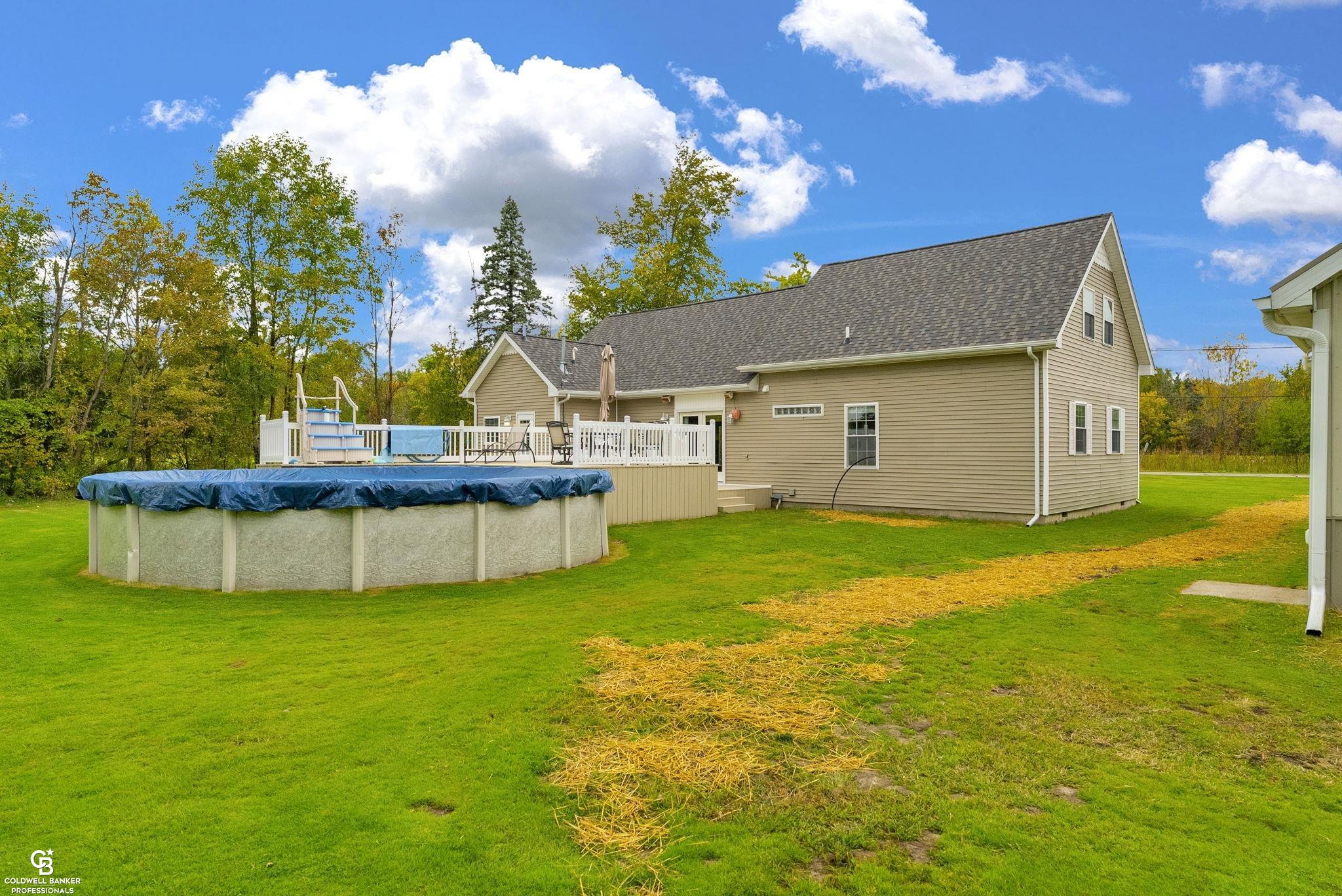 10643 Brandon Road Emmett, MI 48022 - Photo 9 of 46