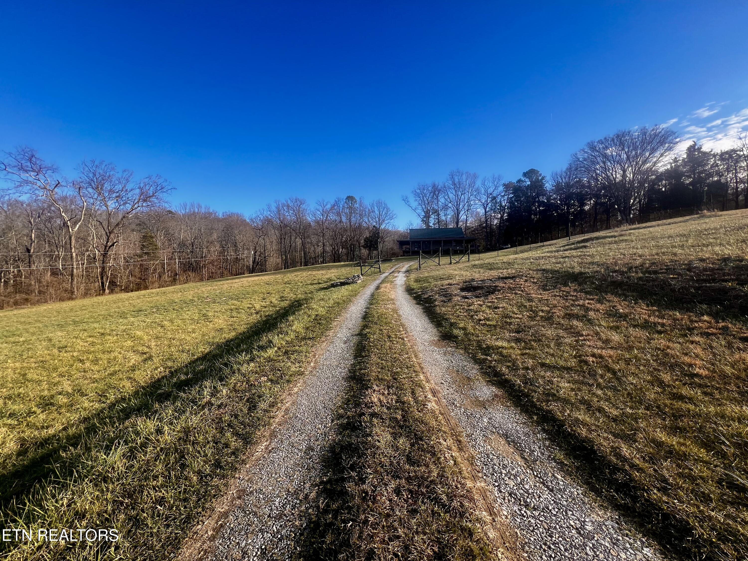 3347 Back Valley Road Speedwell, TN 37870 - Photo 15 of 56 3347 Back Valley Road