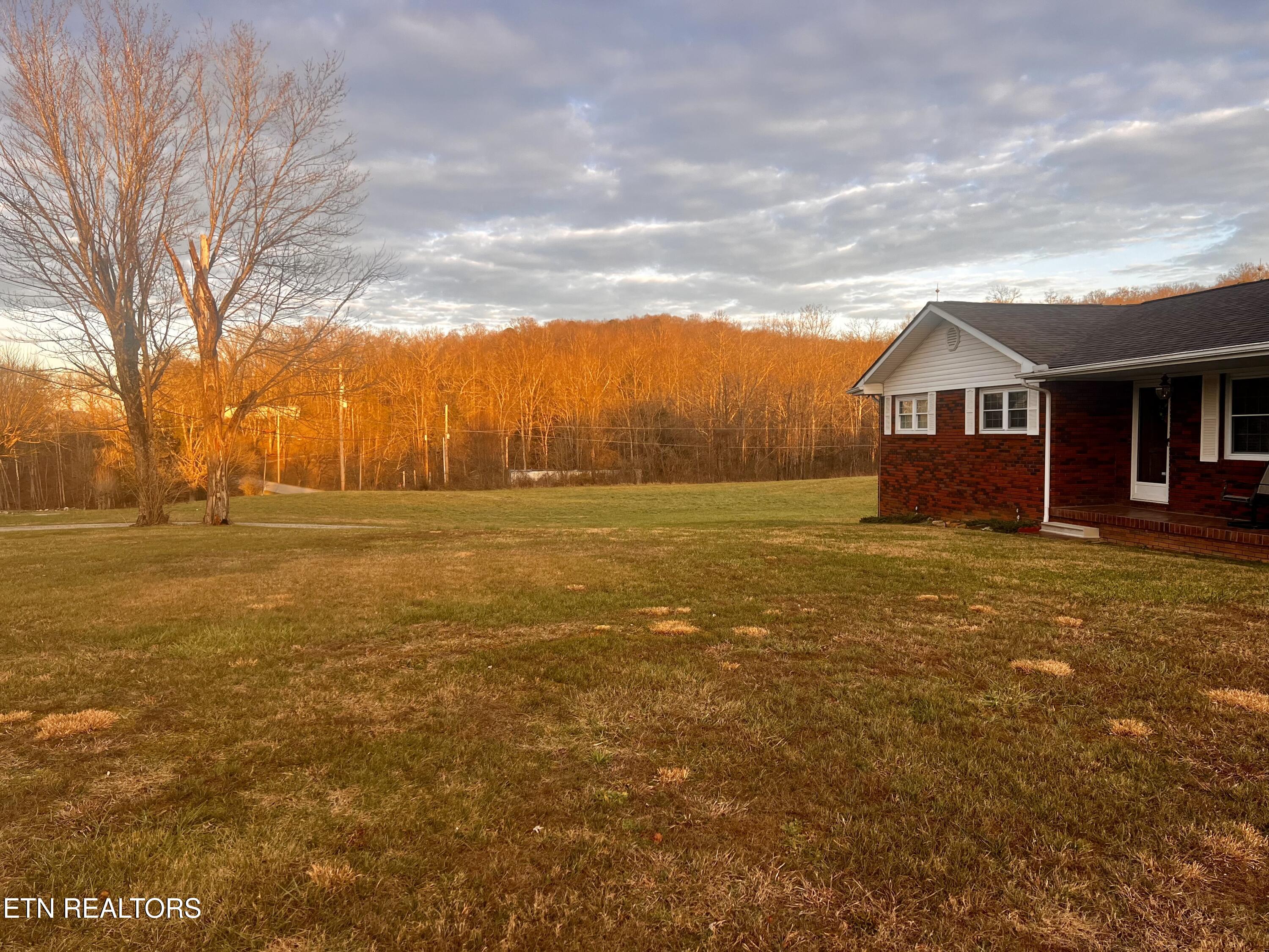 3347 Back Valley Road Speedwell, TN 37870 - Photo 3 of 56 3347 Back Valley Road