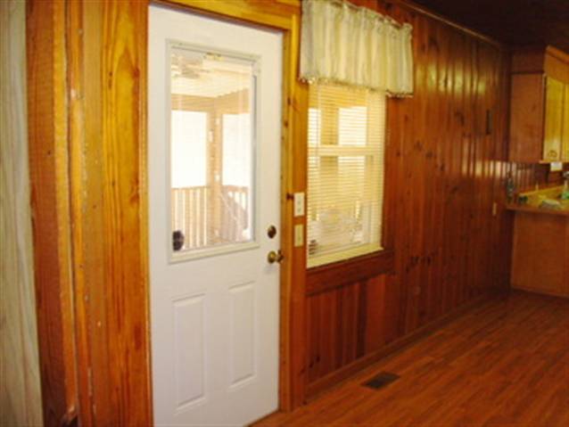 127 Waterfalls Road Sunset, SC 29685 - Photo 6 of 25 Gallery Image 6