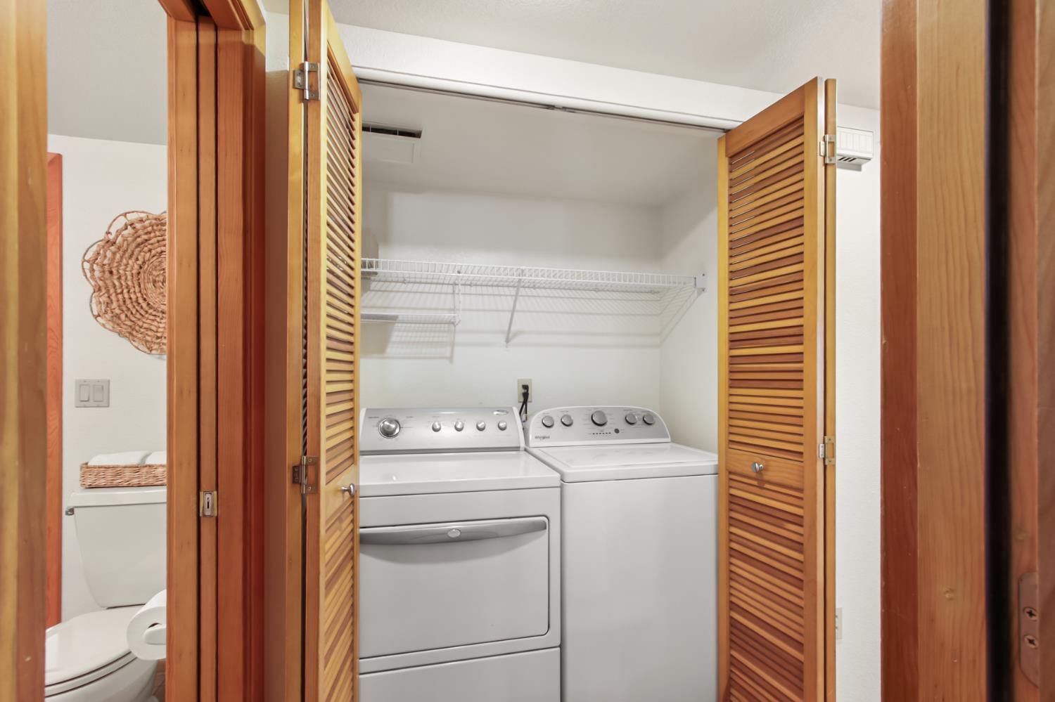 2216 Bryce Lane Davis, CA 95616 - Photo 37 of 53 a utility room with dryer and washer