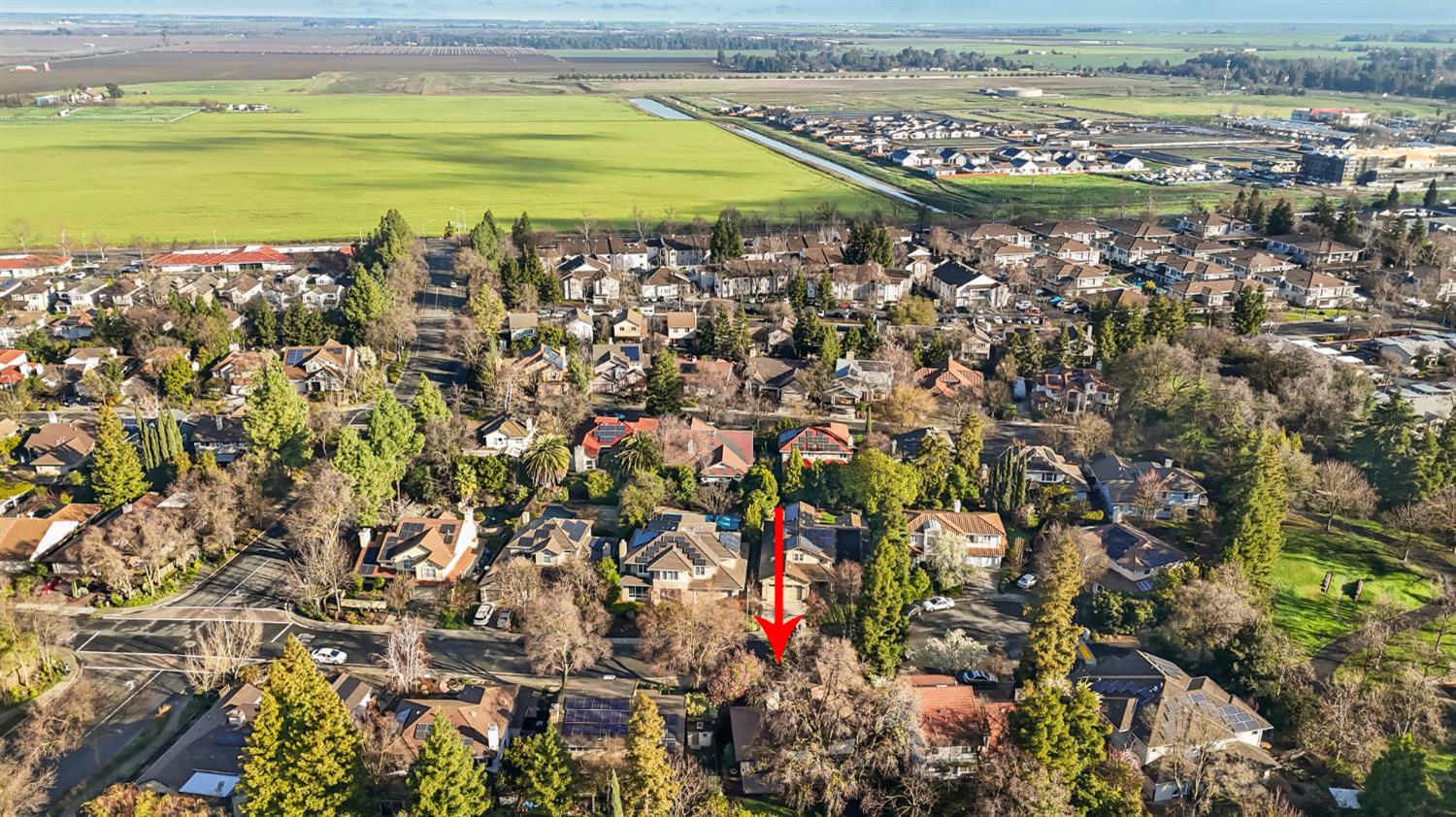 2216 Bryce Lane Davis, CA 95616 - Photo 50 of 53 a view of a city