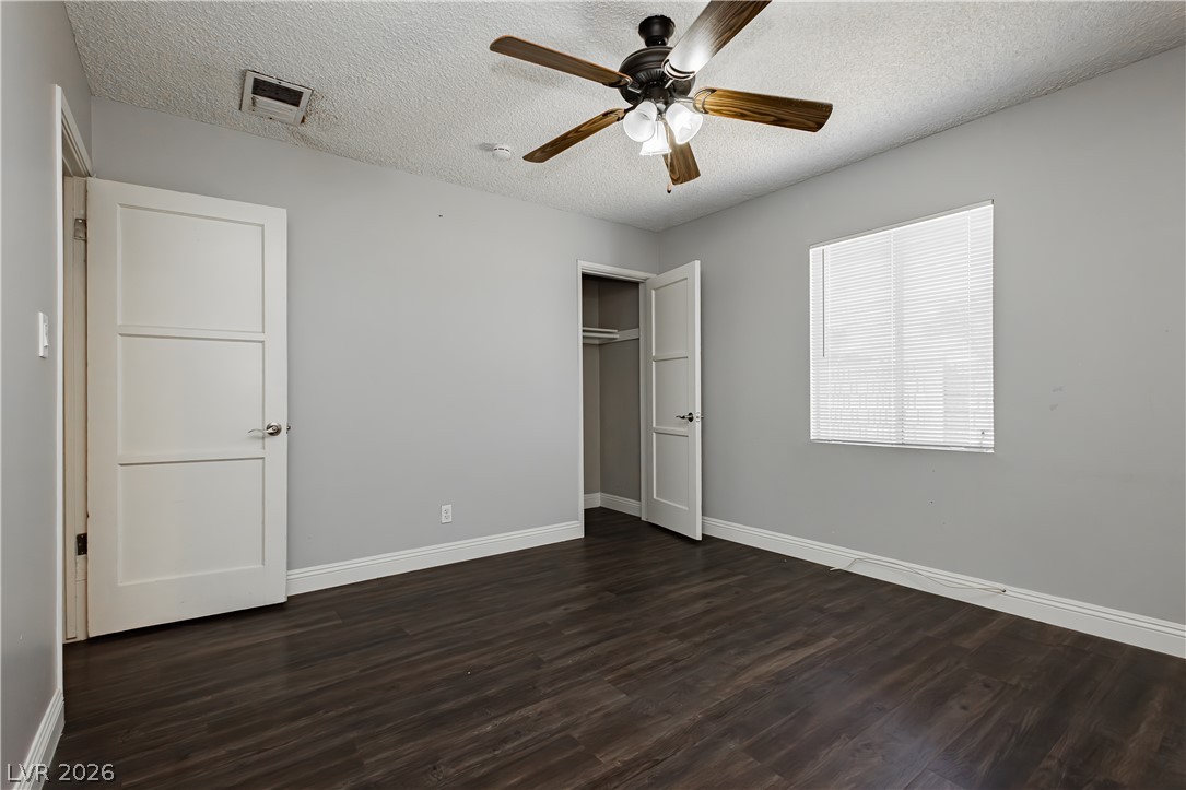 306 Dell Way Henderson, NV 89015 - Photo 14 of 29