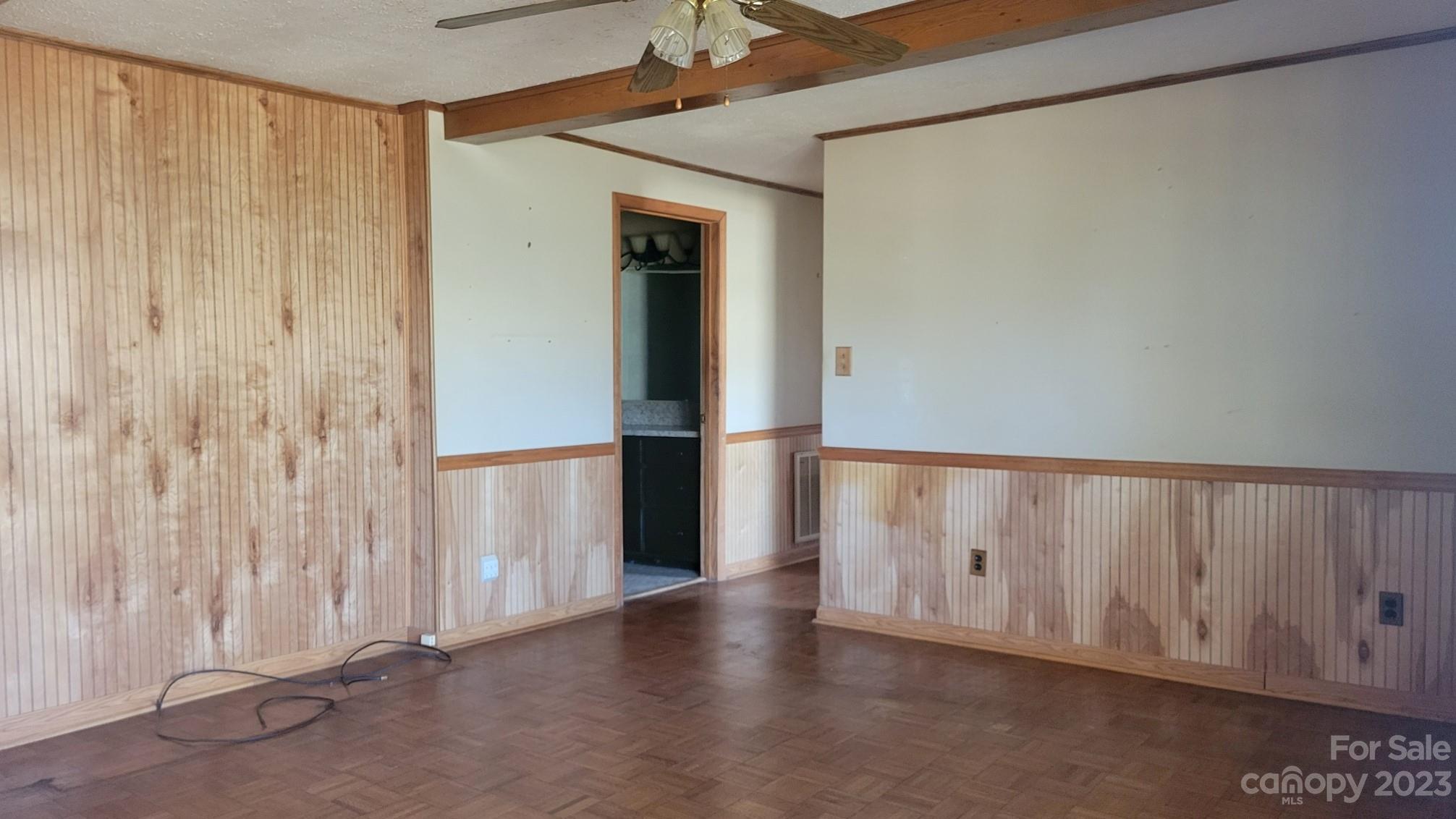 2574 Otis Dellinger Road Lincolnton, NC 28092 - Photo 4 of 34 Gallery Image 4