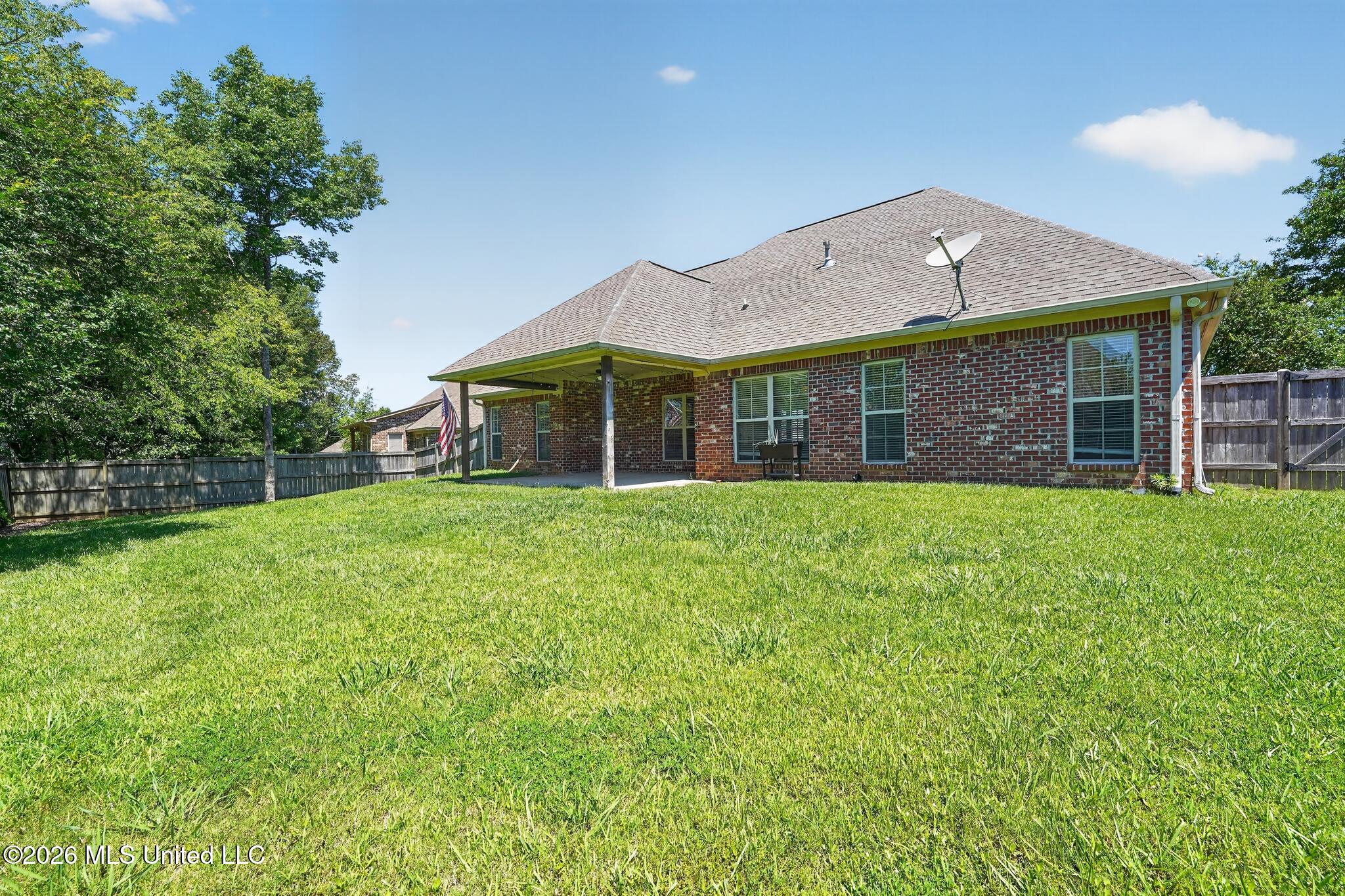 308 Turtle Hollow Brandon, MS 39047 - Photo 4 of 40 02_308_Turtle_Hollow-Exterior-8101
