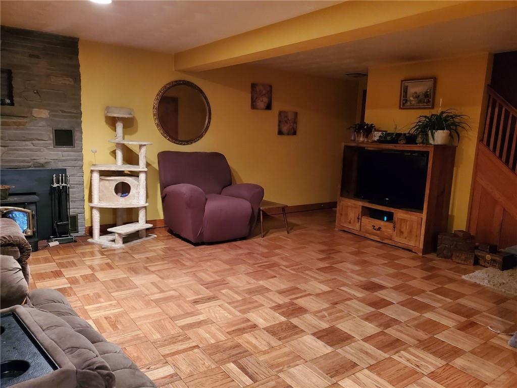 272 East Brady Road Kittanning, PA 16201 - Photo 6 of 18 Gallery Image 6