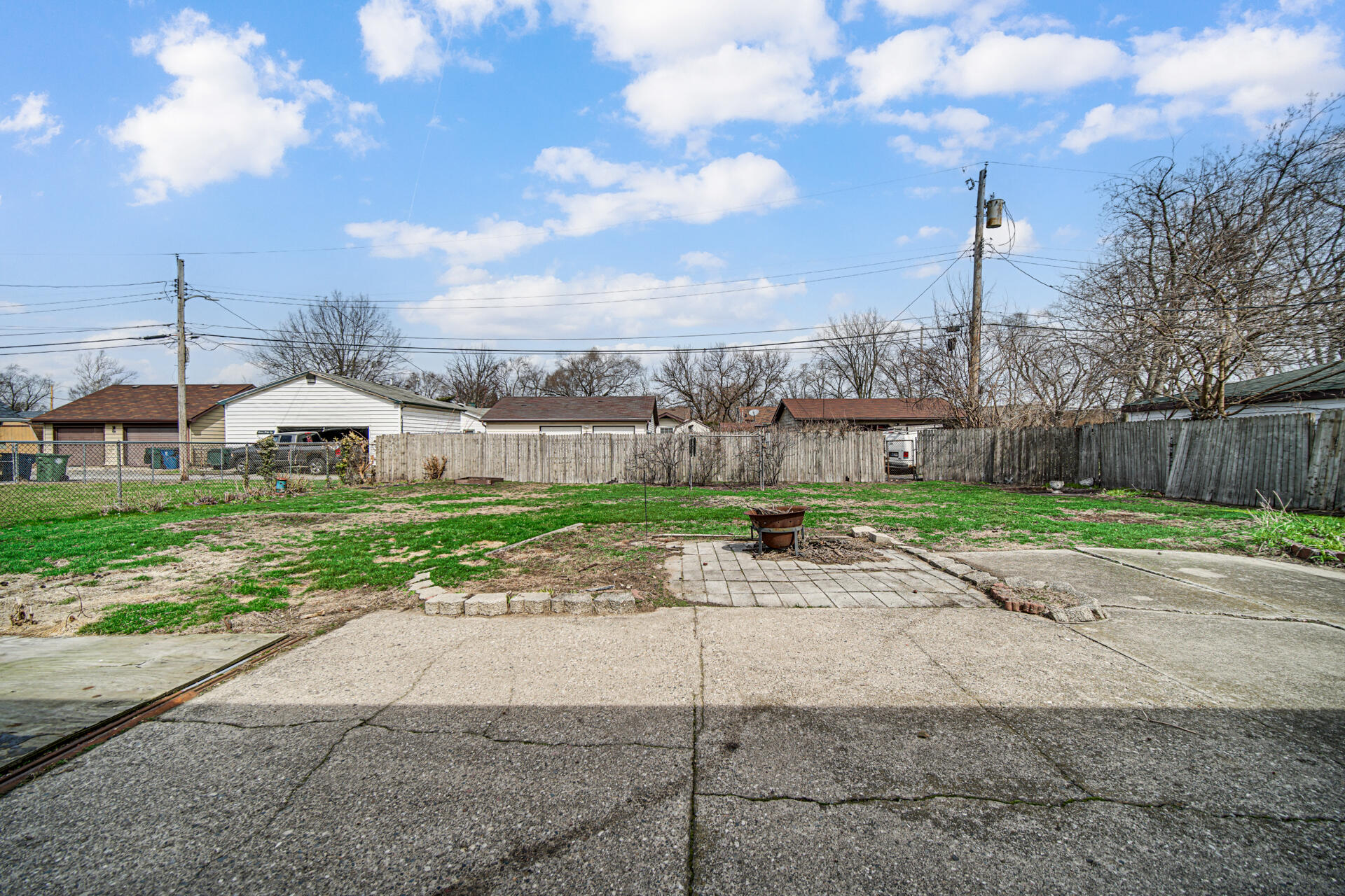 1639 174th Street Hammond, IN 46324 - Photo 19 of 21 a view of a street with a building in the background