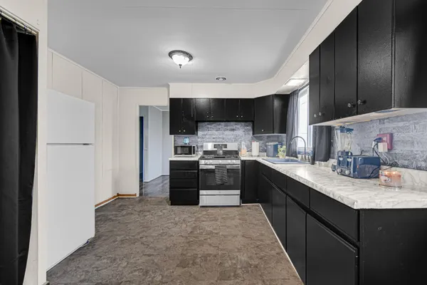 $234,900 | 1639 174th Street, Hammond, IN 46324