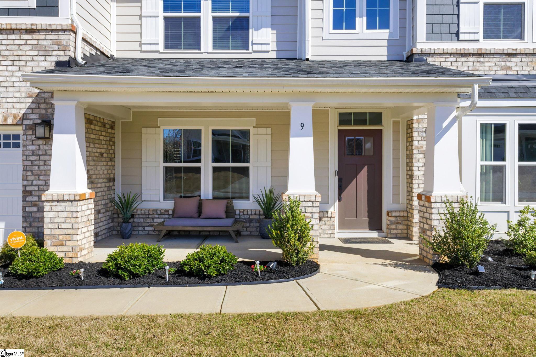 9 Mohegan Way Greenville, SC 29607 - Photo 8 of 36 Gallery Image 8