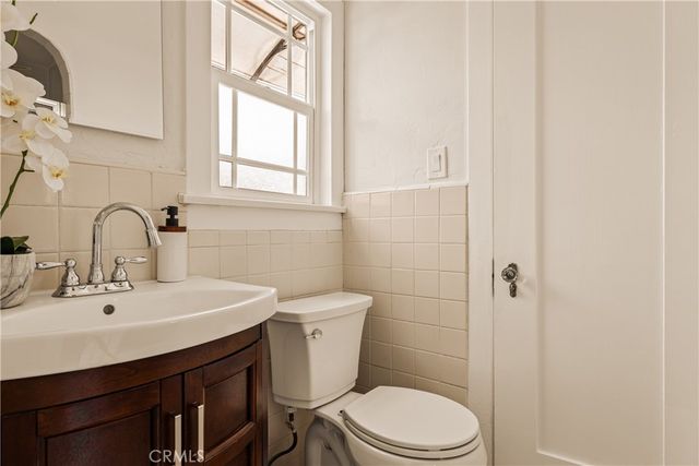 $1,592,500 | 3848 Boyce Avenue, Los Angeles, CA 90039