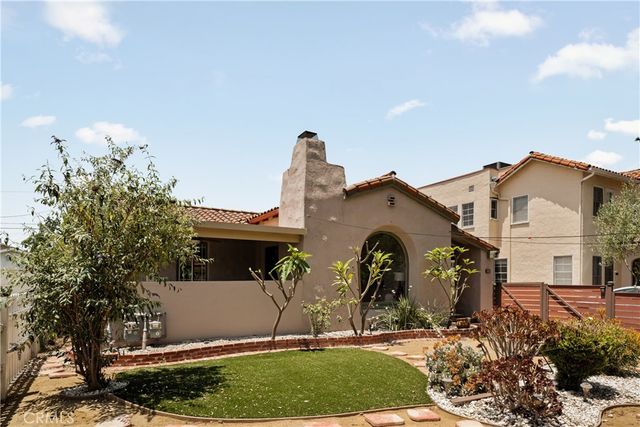 $1,592,500 | 3848 Boyce Avenue, Los Angeles, CA 90039