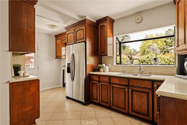 $1,592,500 | 3848 Boyce Avenue, Los Angeles, CA 90039