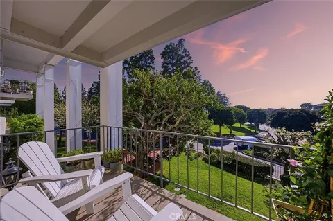 $799,000 | 300 Cagney Lane, Unit 206, Newport Beach, CA 92663