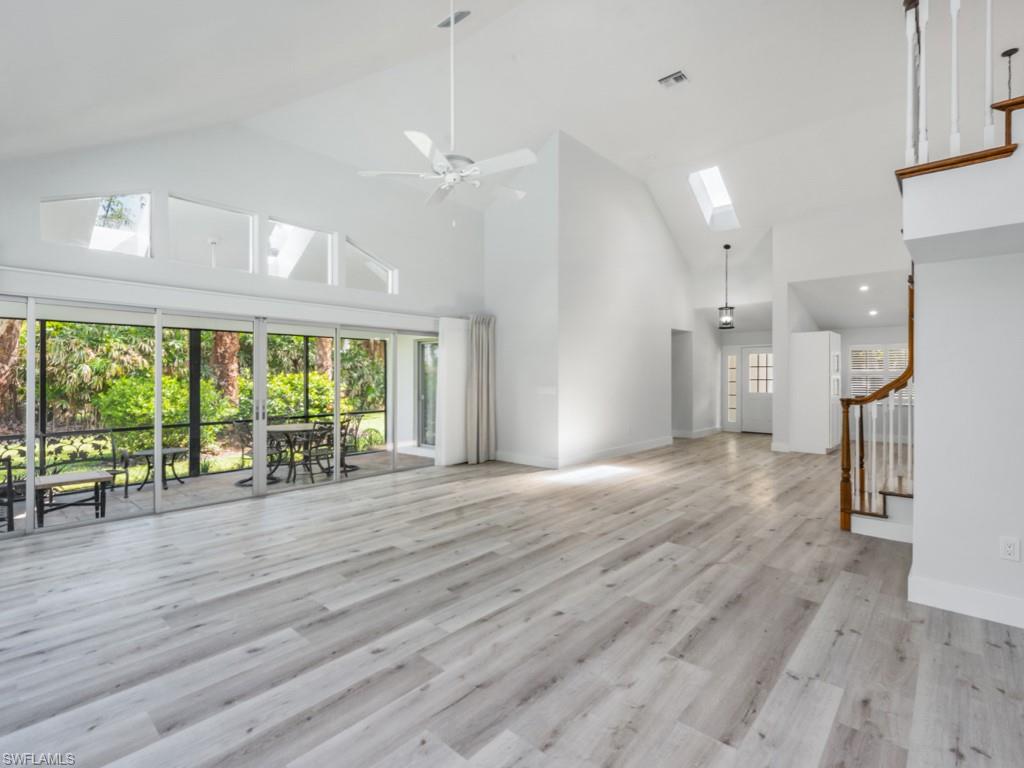 1131 Crayton Road Naples, FL 34102 - Photo 7 of 22