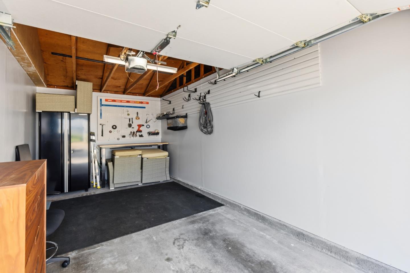 905 West Middlefield Road, Unit 975 Mountain View, CA 94043 - Photo 29 of 43