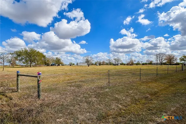 $1,275,000 | 1093 Sunderman Road, Alleyton, TX 78935