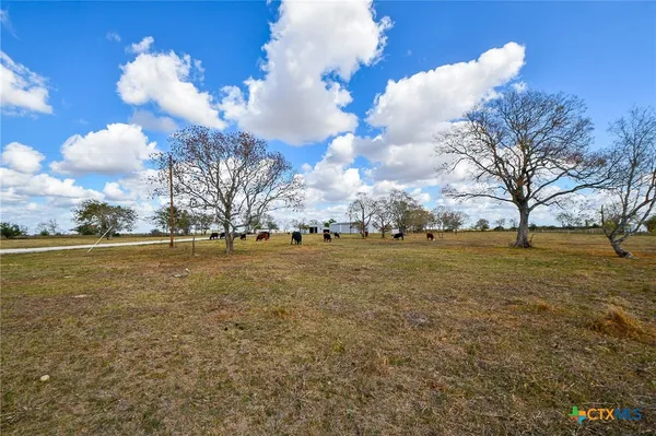 $1,275,000 | 1093 Sunderman Road, Alleyton, TX 78935