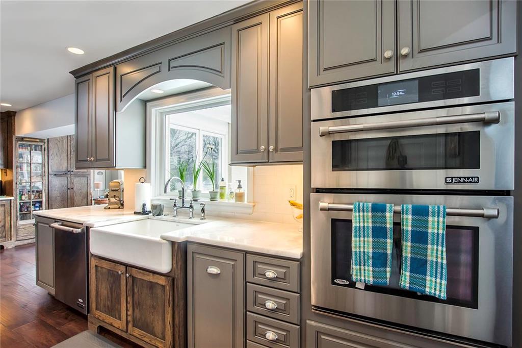 149 Backbone Road Sewickley, PA 15143 - Photo 7 of 25 You Will Love the Mix of Grey and Stained Cabinetry for an Eclectic Look!