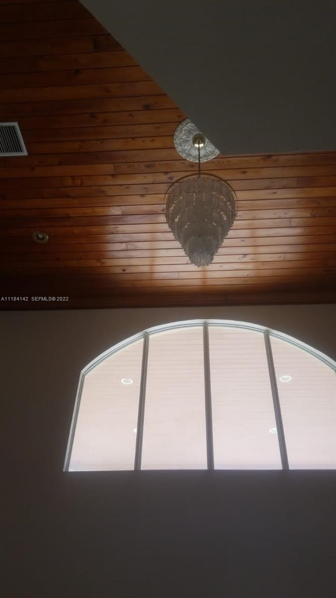 6 Bahama undefined, BA 00000 - Photo 10 of 15 a view of wooden floor