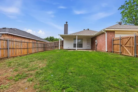 $278,000 | 1220 Cedarcrest Drive, Mesquite, TX 75149