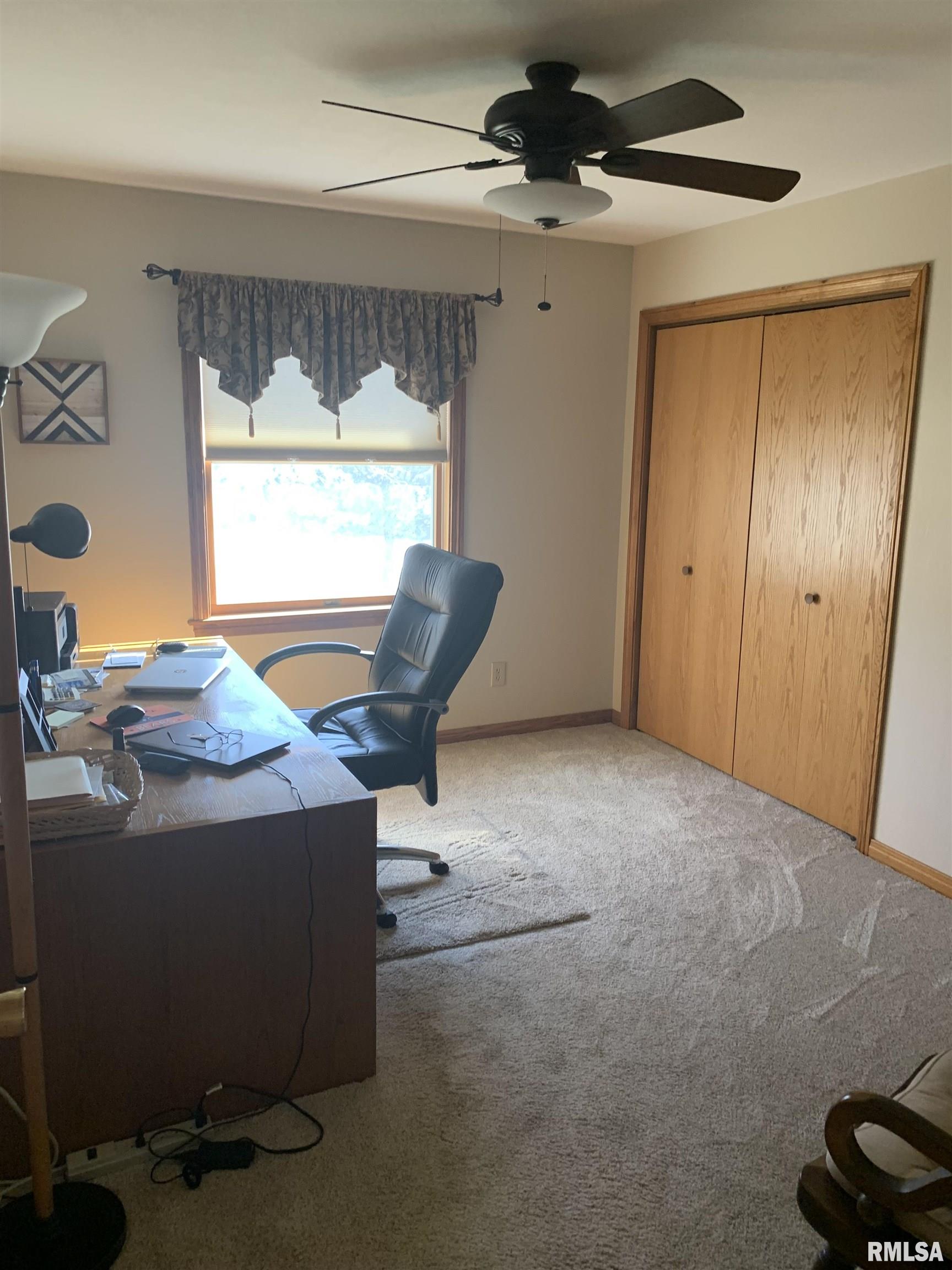 528 Hillbrook Estates Road Galesburg, IL 61401 - Photo 23 of 44