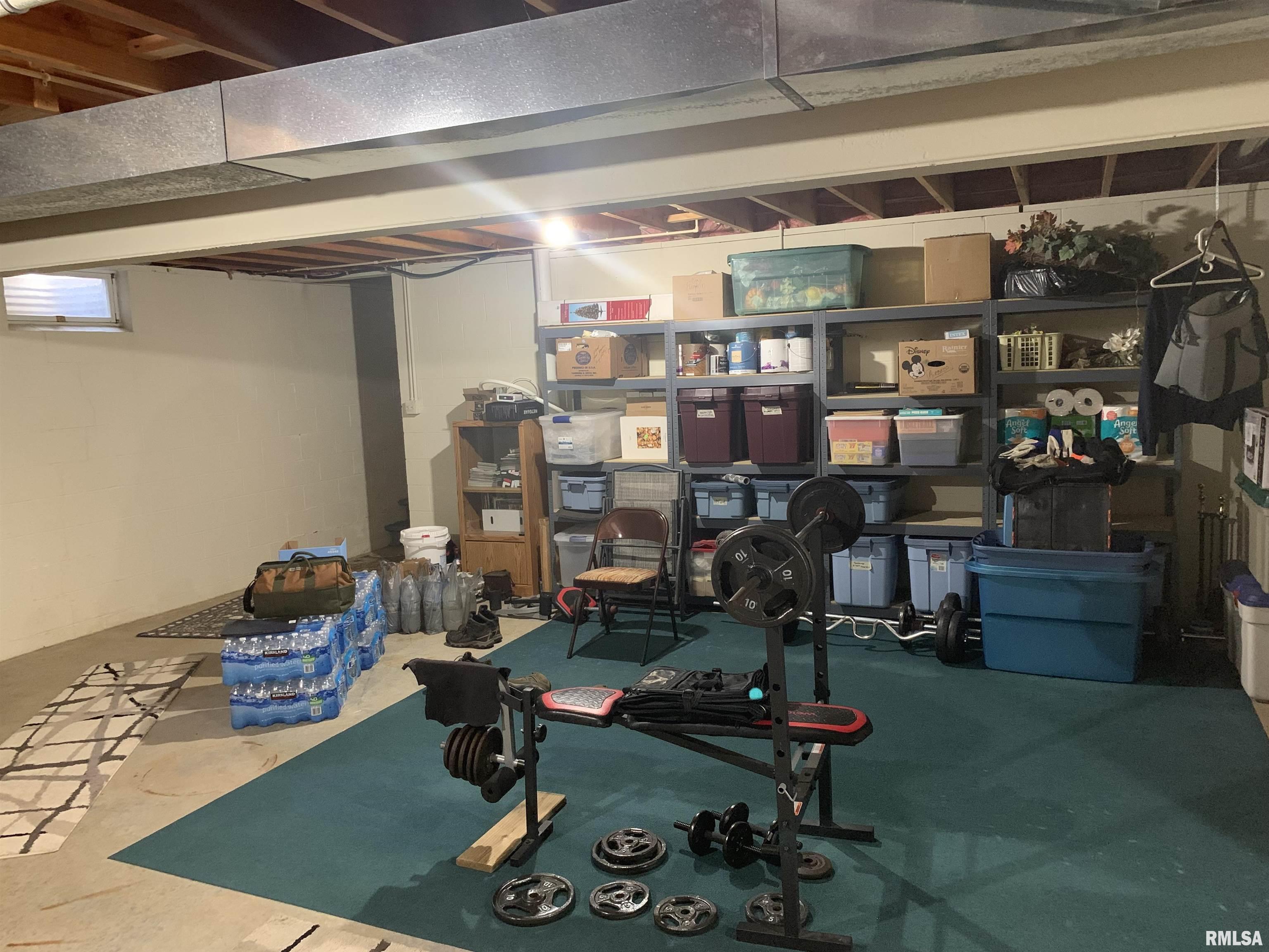 528 Hillbrook Estates Road Galesburg, IL 61401 - Photo 28 of 44