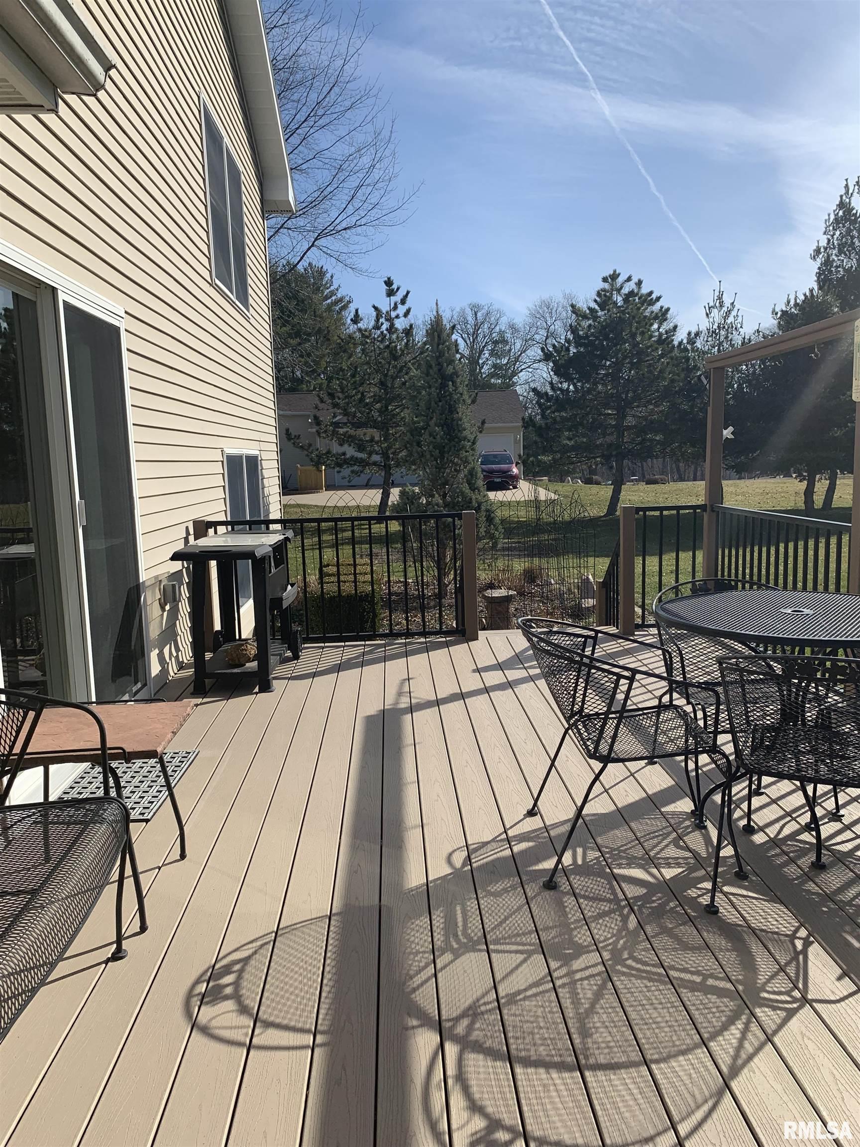 528 Hillbrook Estates Road Galesburg, IL 61401 - Photo 34 of 44