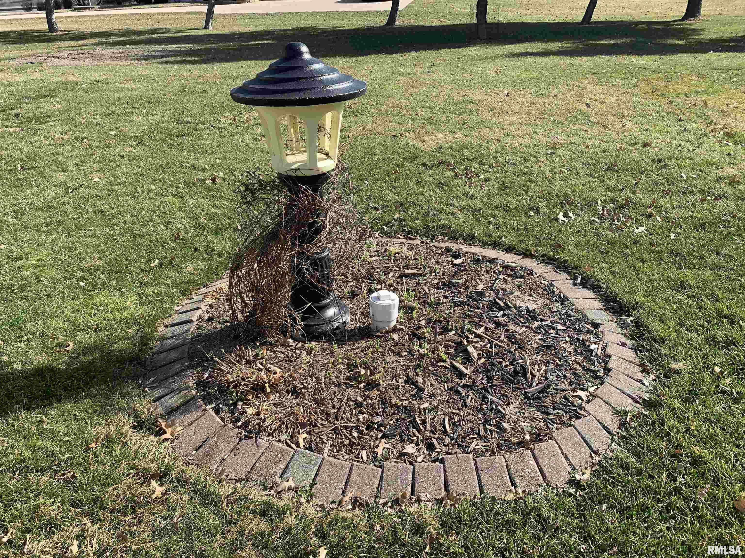 528 Hillbrook Estates Road Galesburg, IL 61401 - Photo 42 of 44