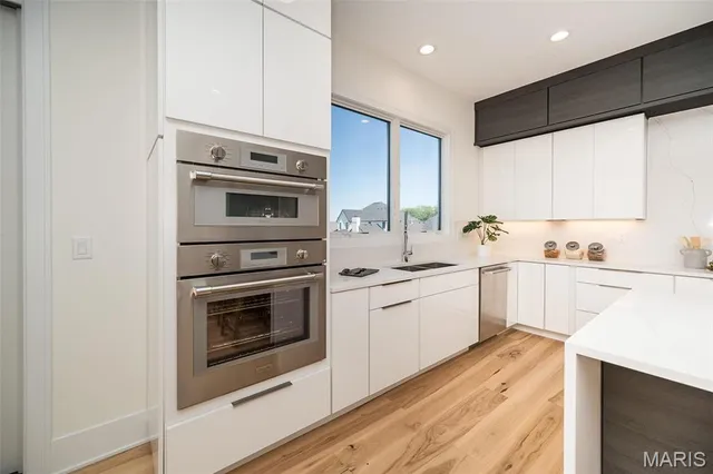 $2,375,000 | 1205 Patchwork Fields, Chesterfield, MO 63005