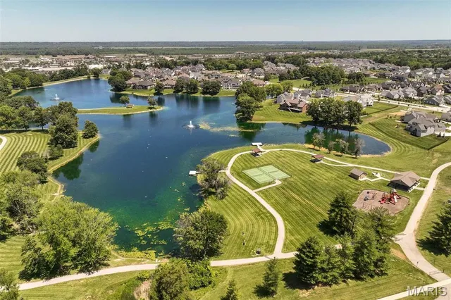$2,375,000 | 1205 Patchwork Fields, Chesterfield, MO 63005