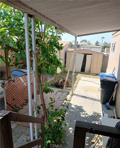 $185,000 | 250 Linden Avenue, Rialto, CA 92376