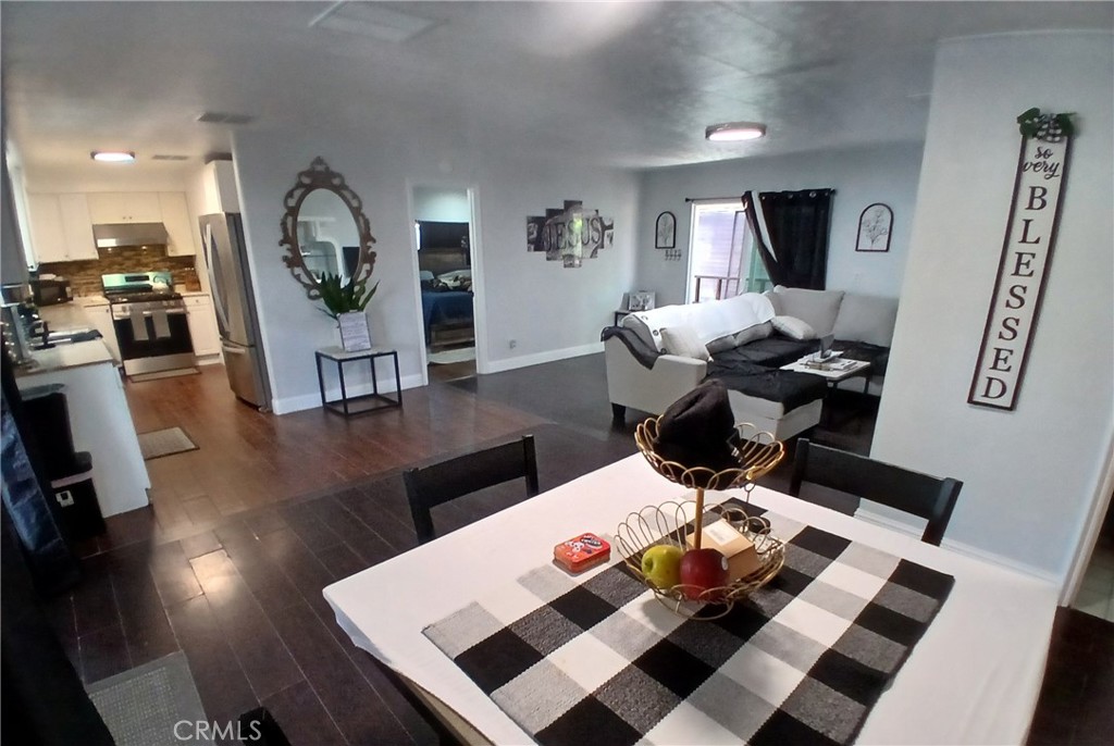 250 Linden Avenue Rialto, CA 92376 - Photo 9 of 31