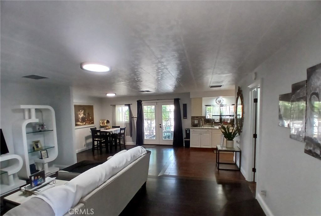 250 Linden Avenue Rialto, CA 92376 - Photo 10 of 31