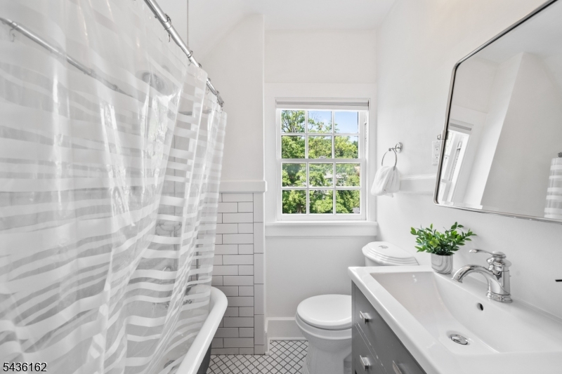 48 Edgemont Road Montclair, NJ 07042 - Photo 42 of 50 Gallery Image 42